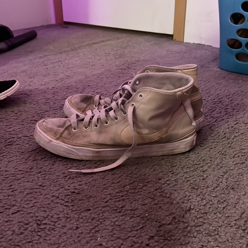 They’re in good shape. They’re a little dirty, but they’re in good shape.